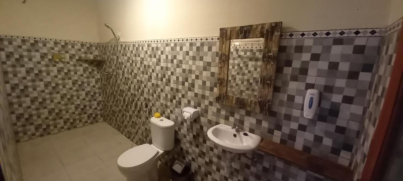 D'Lebah Homestay Nusa Penida Exterior foto