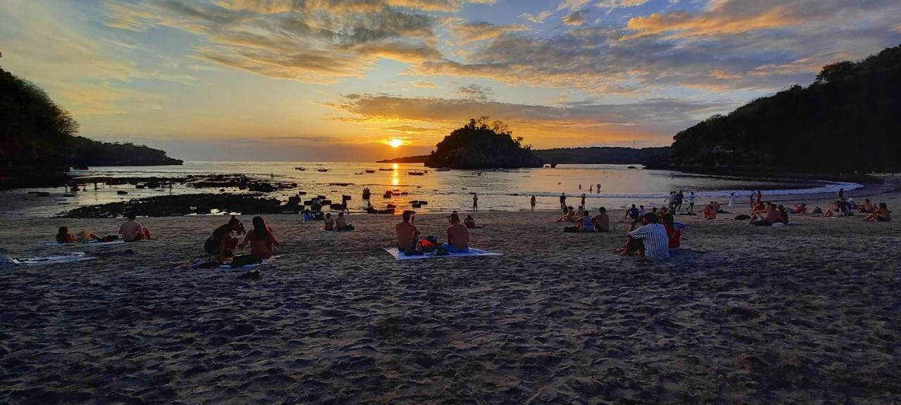 D'Lebah Homestay Nusa Penida Exterior foto