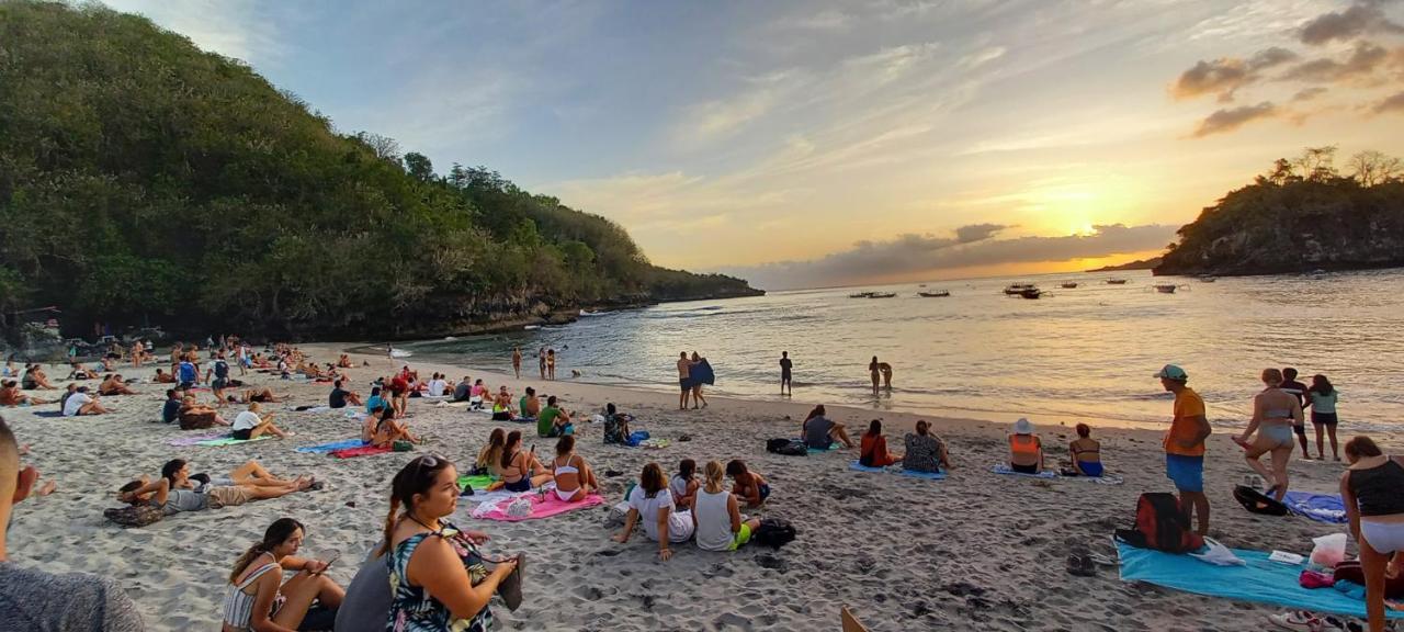 D'Lebah Homestay Nusa Penida Exterior foto