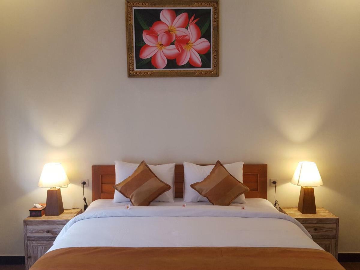 D'Lebah Homestay Nusa Penida Exterior foto